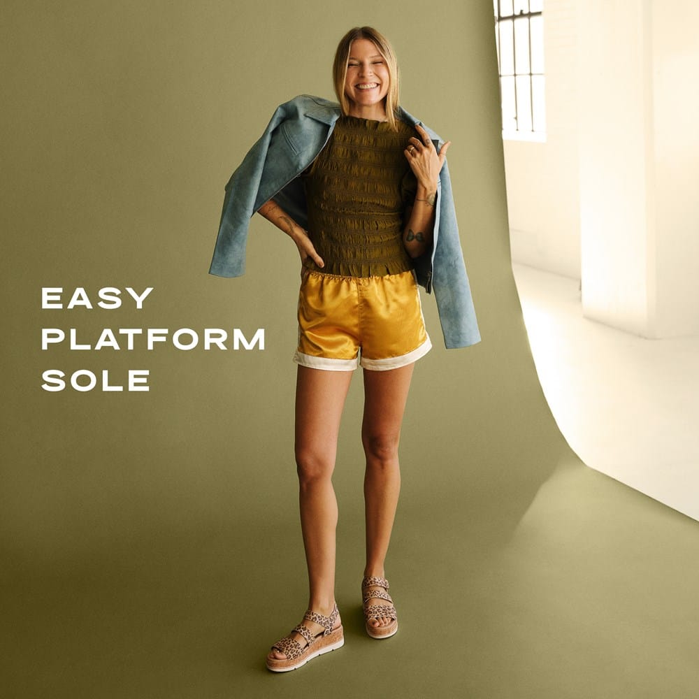 Women's Once Twice Platform Sandal - Image 2
