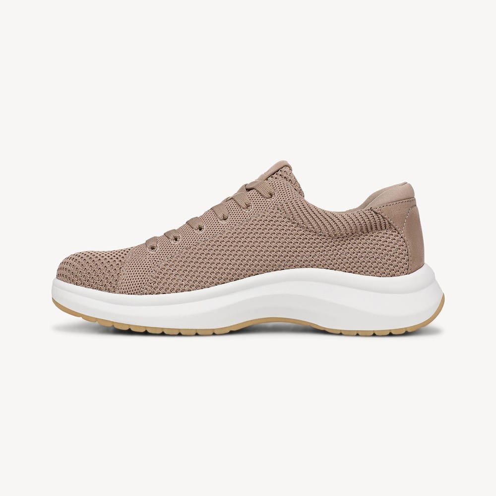 Women's Feel Nice Plantar Fasciitis Sneaker - Image 4