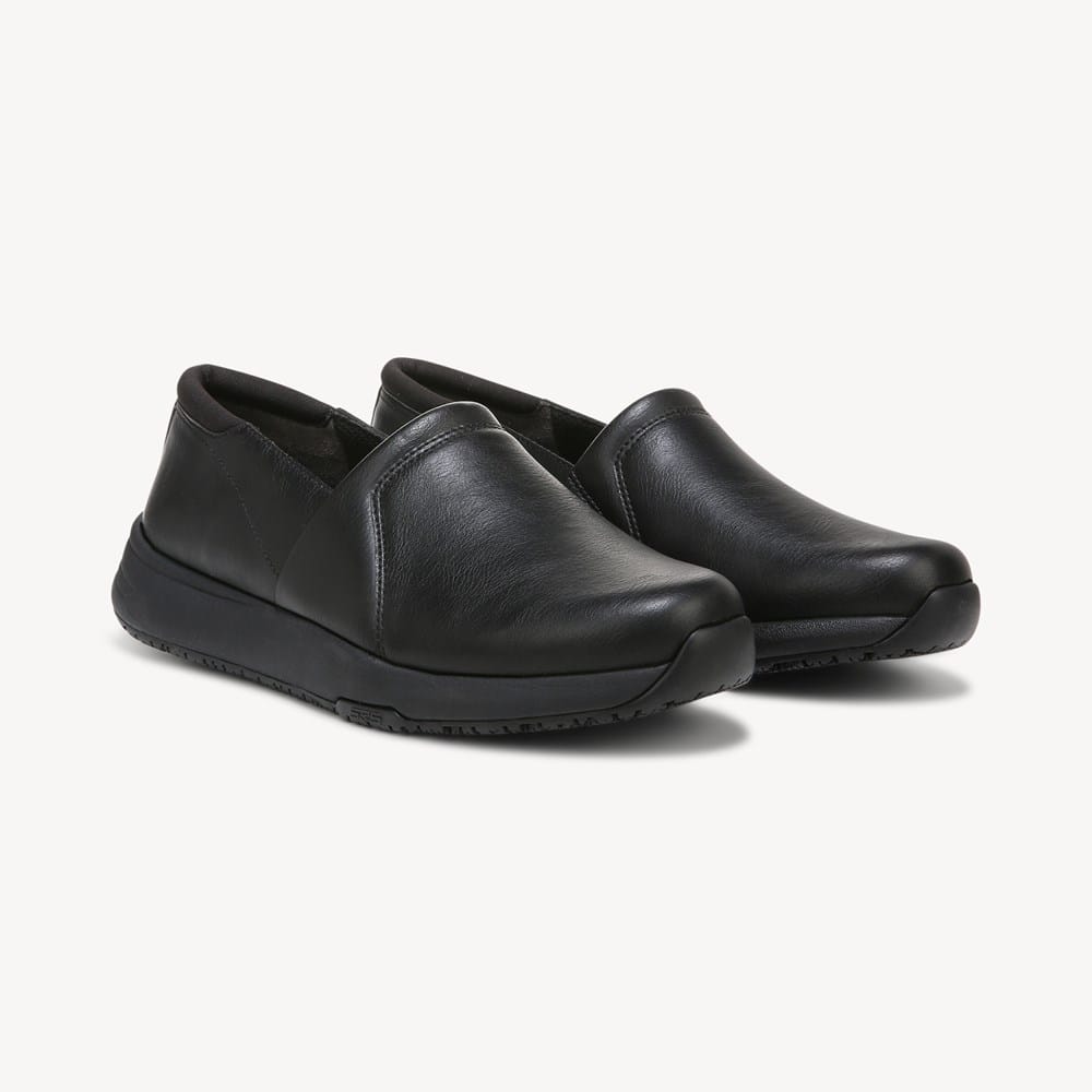 Women's Dive In Wide Slip Resistant Slip On Work Shoe