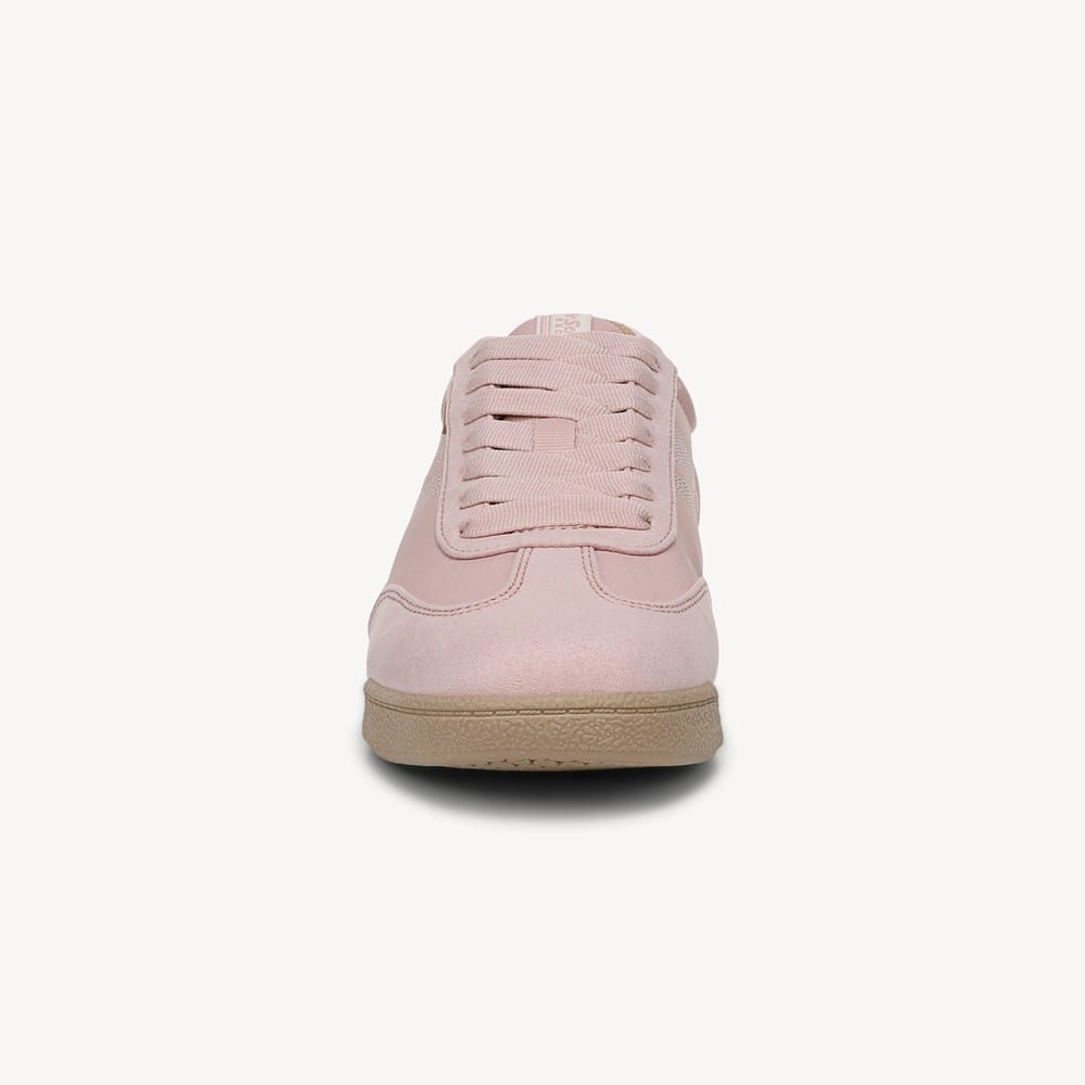 Women's Throwback Retro Sneaker - Image 5
