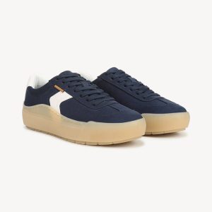 Women's Time Off Win Lace Sneaker