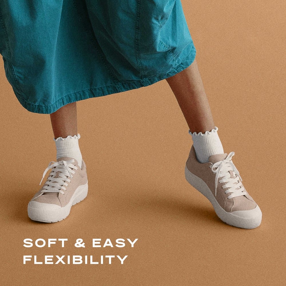 Women's Time Off Sneaker - Image 11