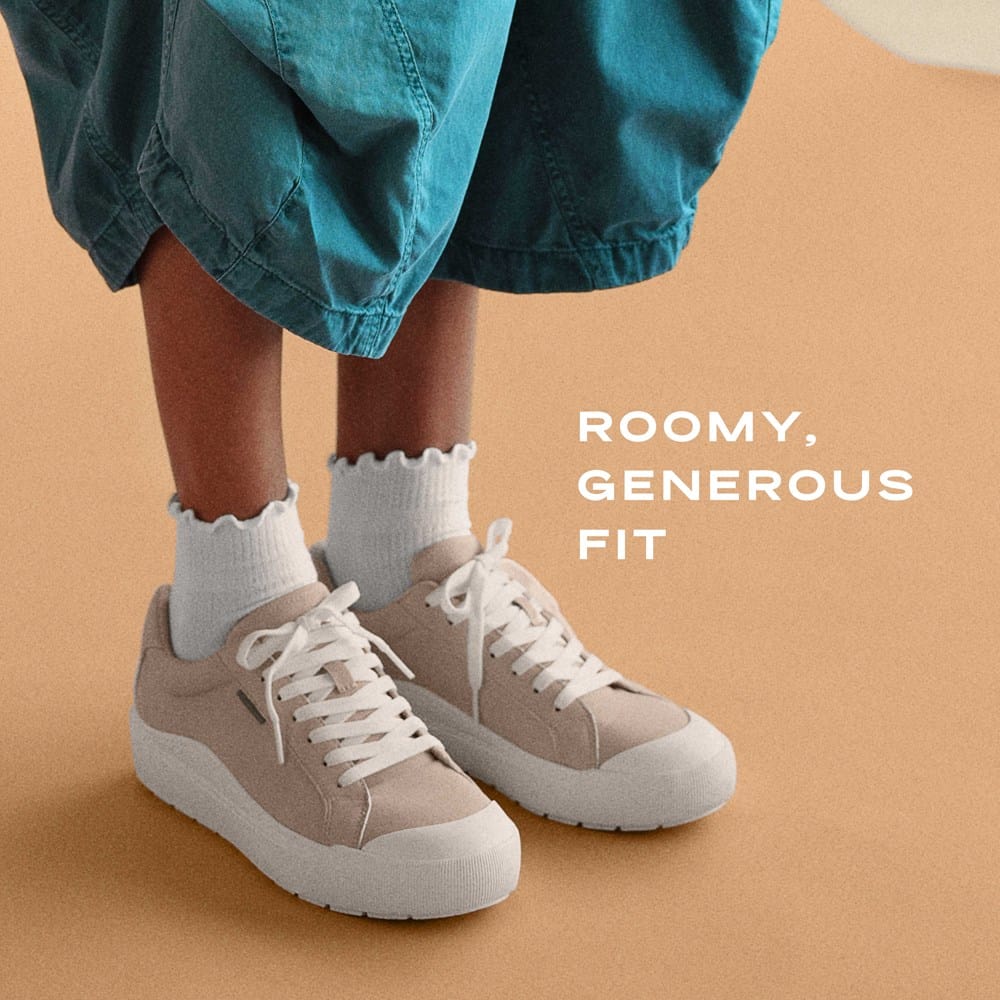 Women's Time Off Sneaker - Image 10