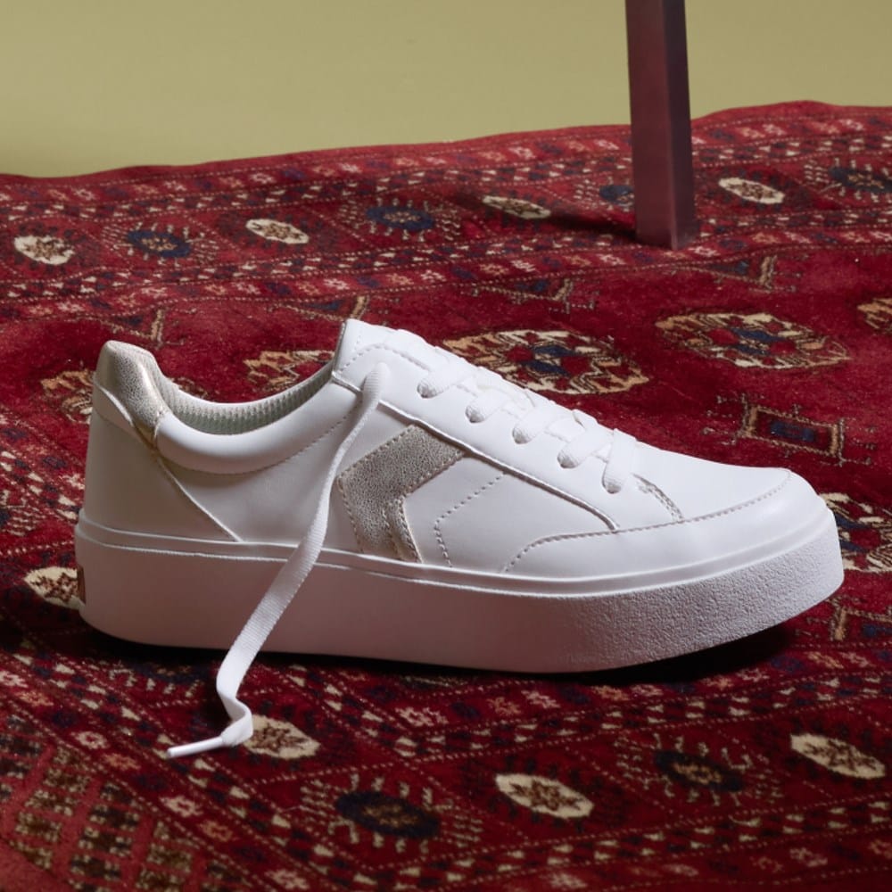 Women's Madison Lace Sneaker - Image 12
