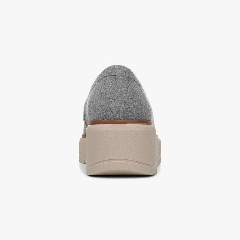 Women's Nice Day Max Platform Loafer - Image 6