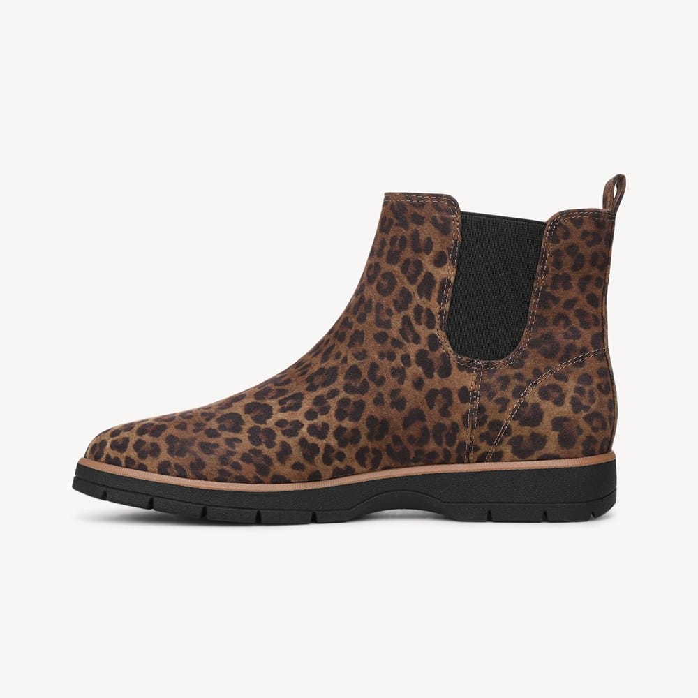 Women's Northbound Chelsea Boot - Image 4