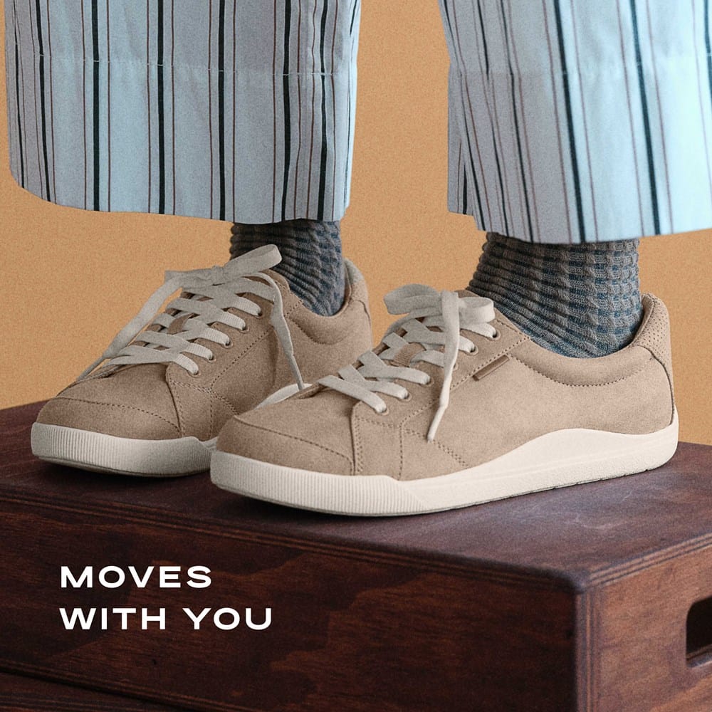 Women's Be Bright Sneaker - Image 12