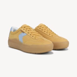 Women's Time Off Win Lace Sneaker