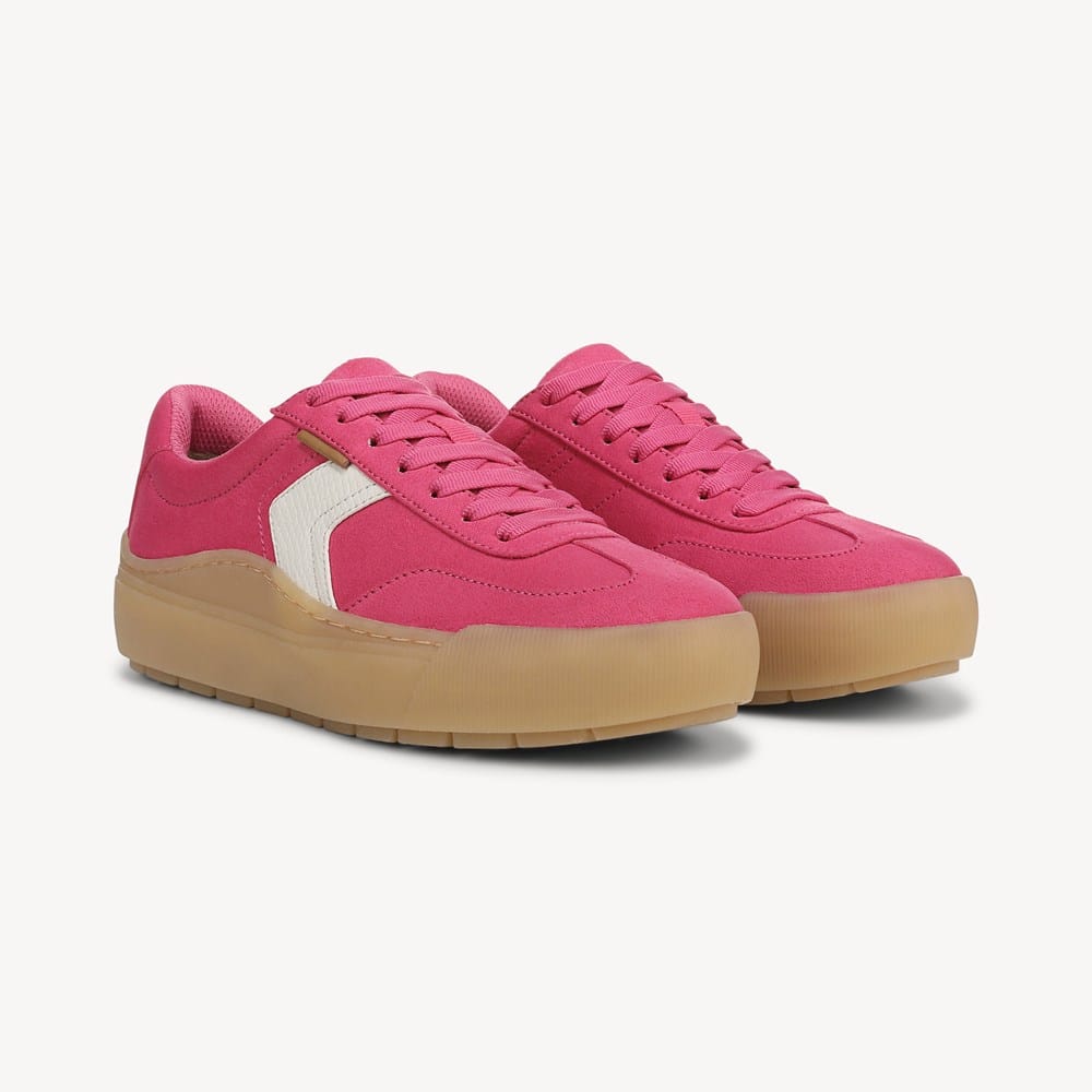 Women's Time Off Win Lace Sneaker