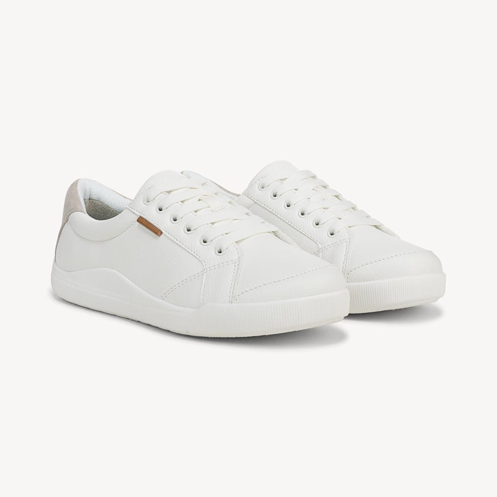 Women's Be Bright Sneaker